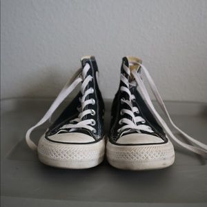 Black high top converse